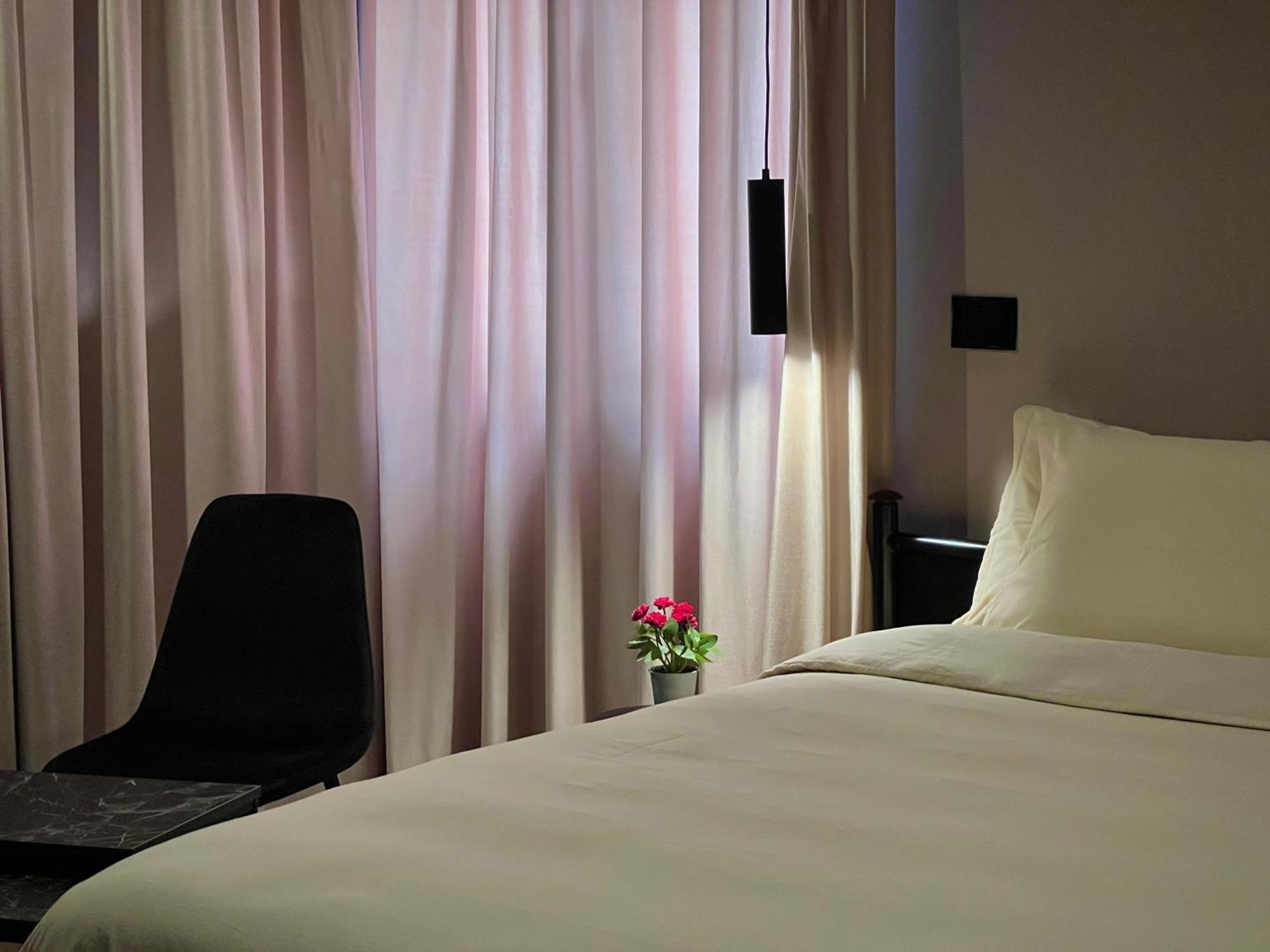 Rex Hotel Boutique Tirana Extérieur photo