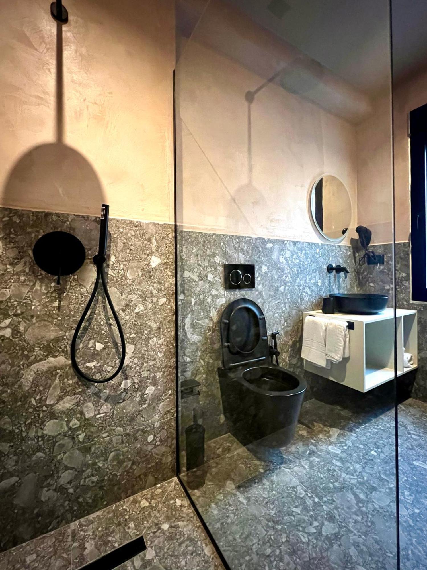 Rex Hotel Boutique Tirana Extérieur photo