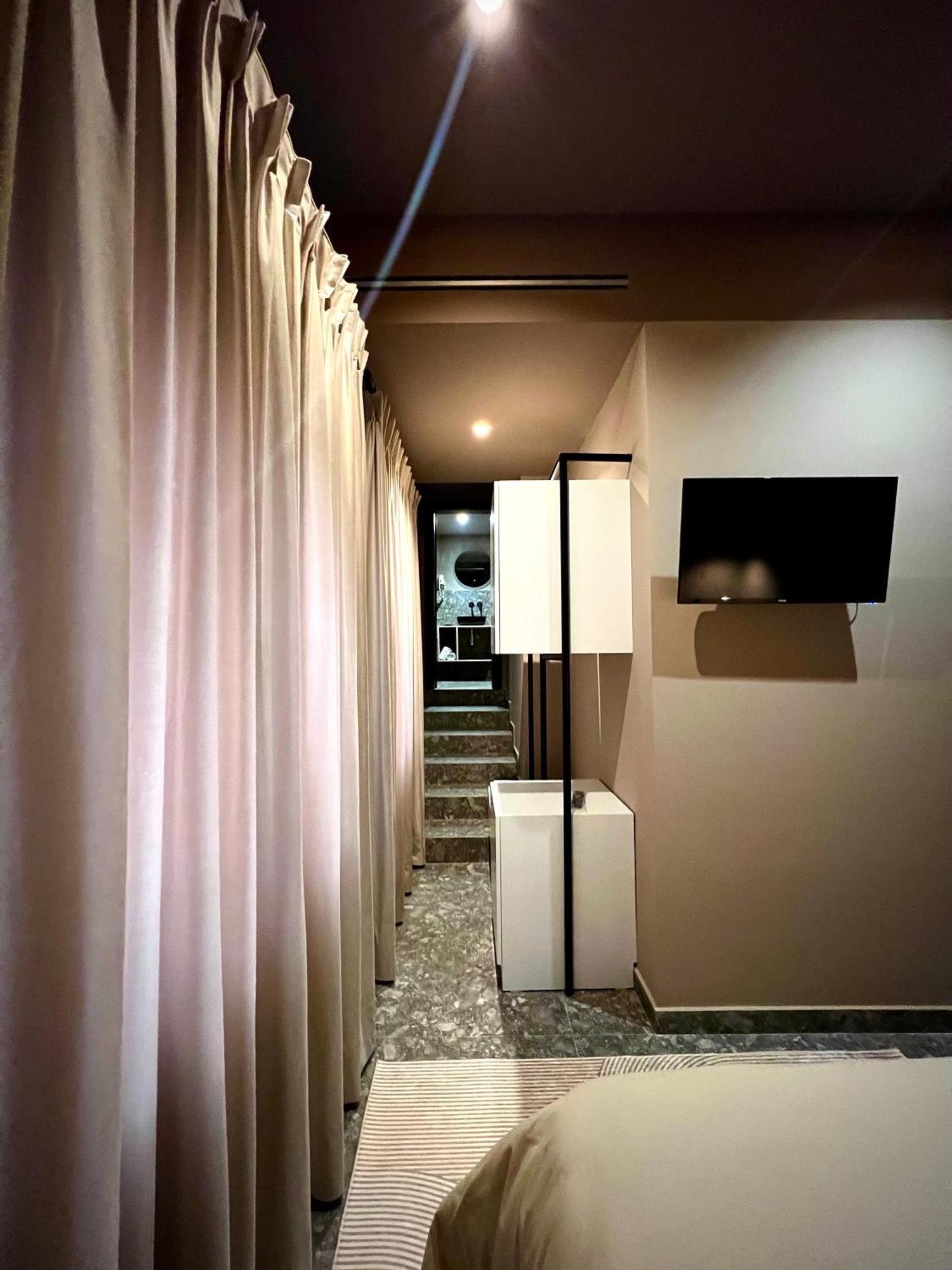 Rex Hotel Boutique Tirana Extérieur photo